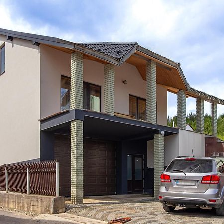 Hotel Zeleniy Bir Bukowel Exterior foto