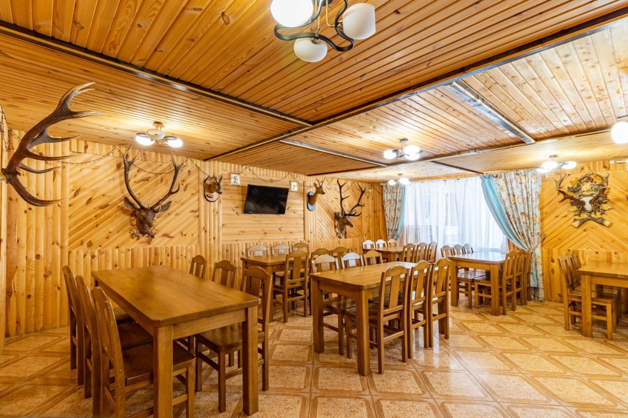 Hotel Zeleniy Bir Bukowel Exterior foto
