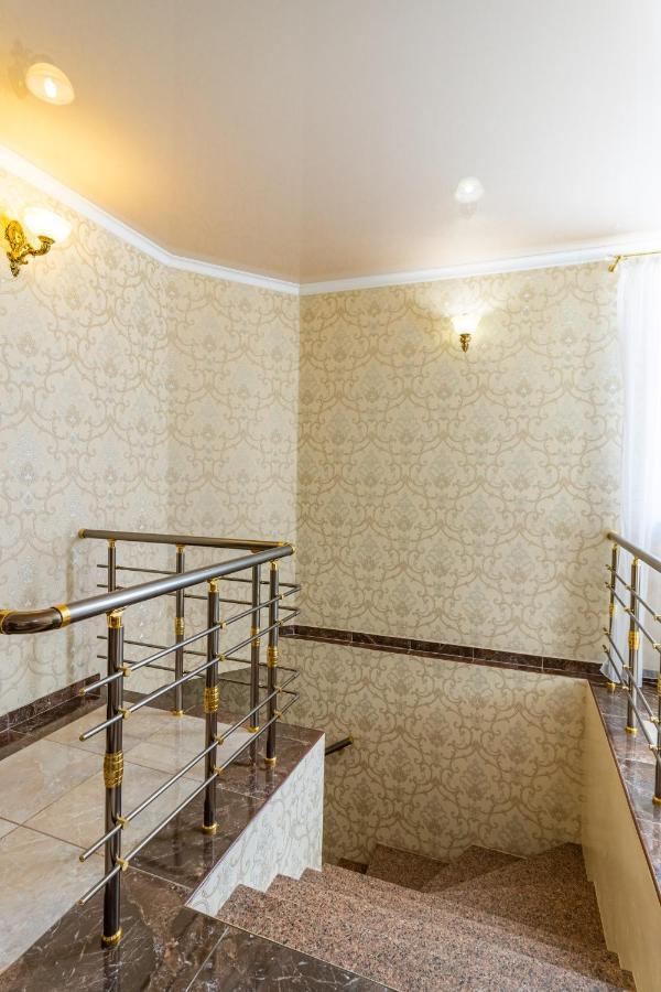 Hotel Zeleniy Bir Bukowel Exterior foto